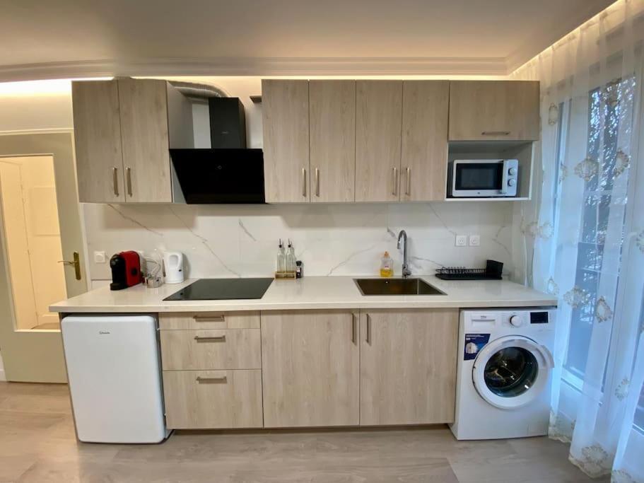 Suite Maximilien Near Disneyland Bussy-Saint-Georges Kültér fotó